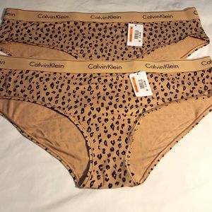 COPY - 2 Calvin Klein woman panties